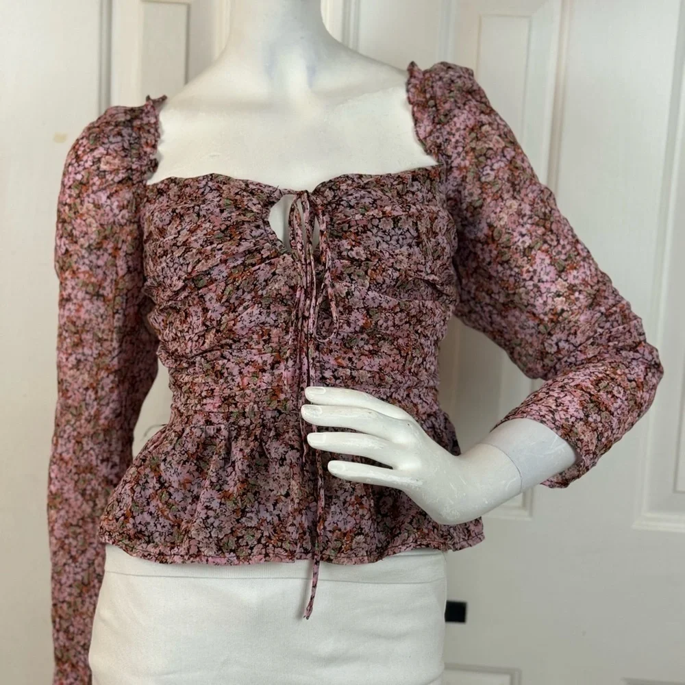 Astr Pink Puff Sleeve Smocked Blouse. C7